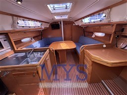 BAVARIA 34' CRUISER (15)