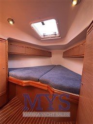BAVARIA 34' CRUISER (8)