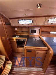 BAVARIA 34' CRUISER (17)