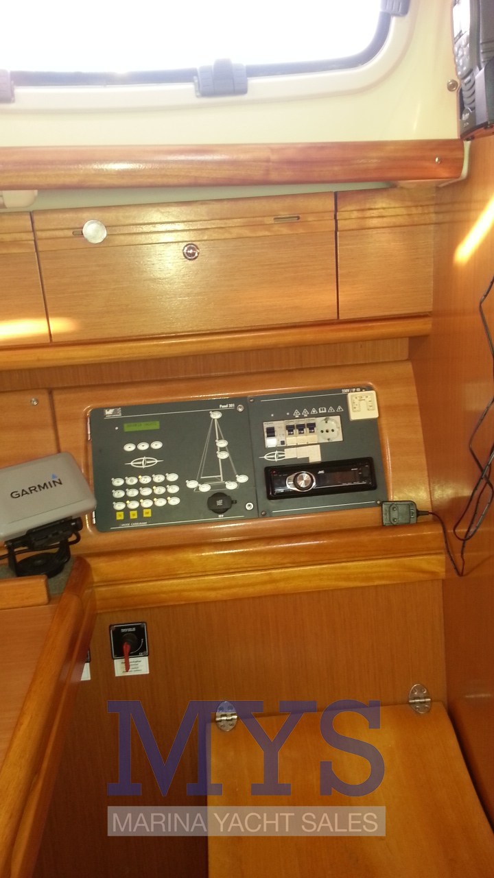 Nav Detail.jpg