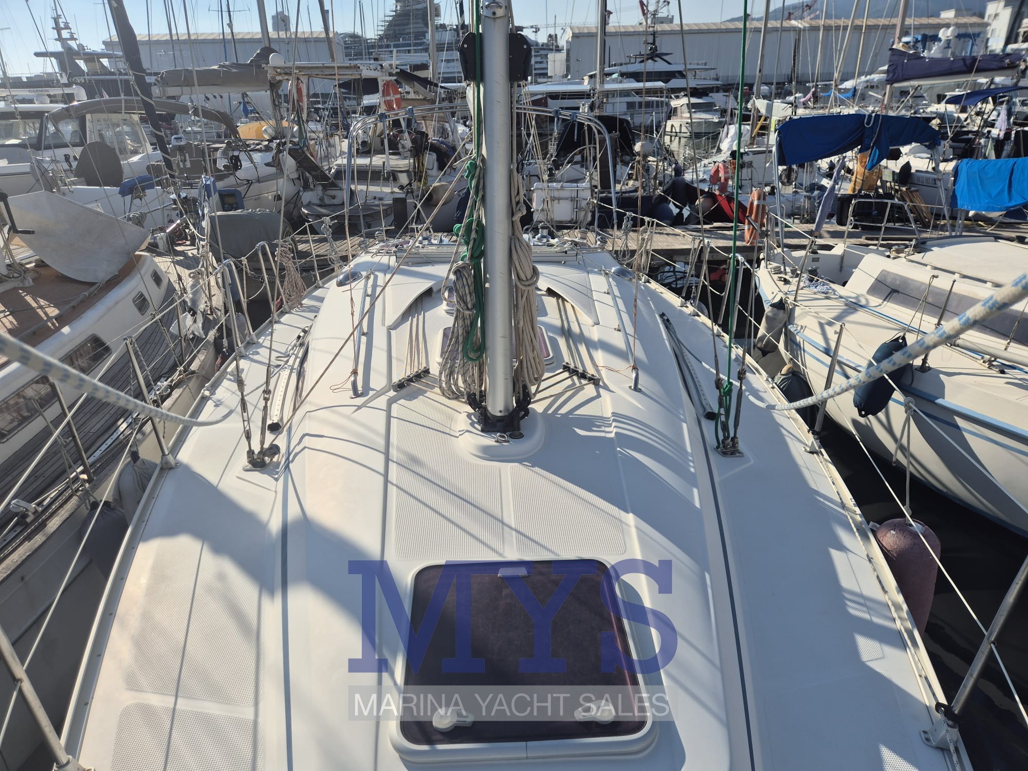 BAVARIA 34' CRUISER (71)