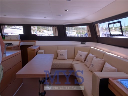 Dufour 48 Catamarans (24)