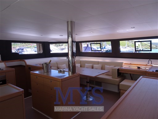 Dufour 48 Catamarans (8)