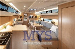 BAVARIA C42 (10)