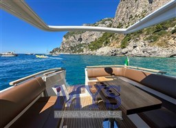 Marex 330 cockpit 2