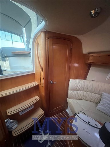 BAVARIA 32S