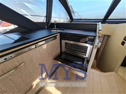 AZIMUT S6 SPORTFLY (18)