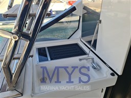 AZIMUT S6 SPORTFLY (10)