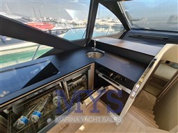 AZIMUT S6 SPORTFLY (16)