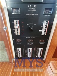 AZIMUT 43' (17)