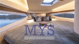Marex 330 (11)