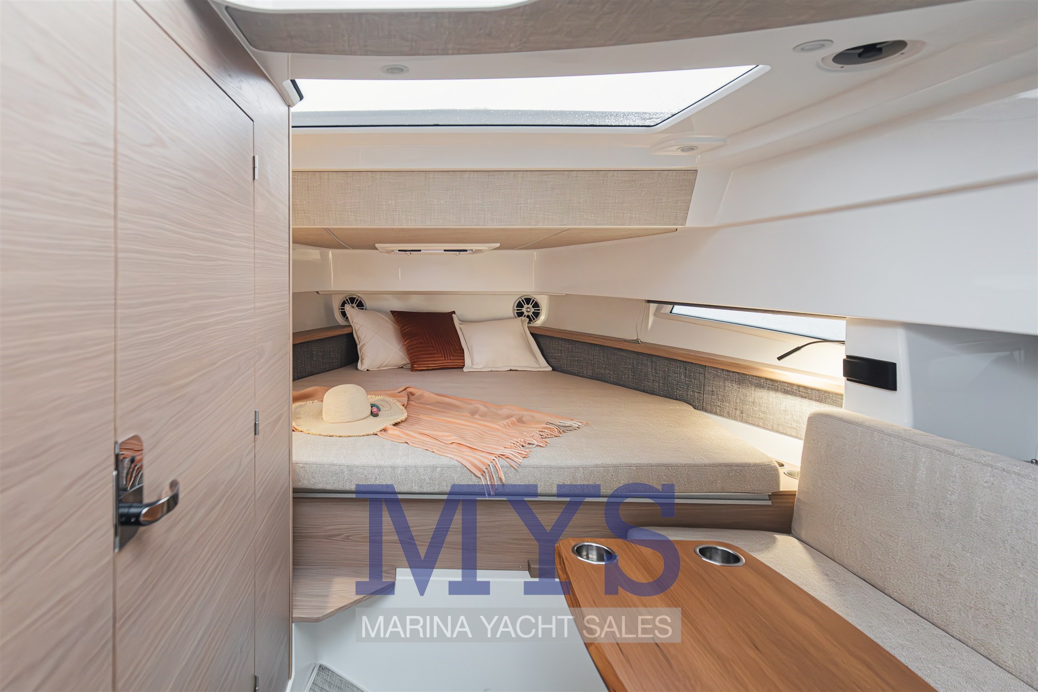 QUARKEN 35 GRAND TOURER  (37)