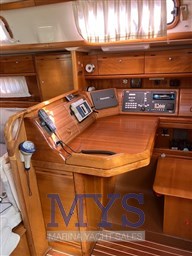 BAVARIA CRUISER 8