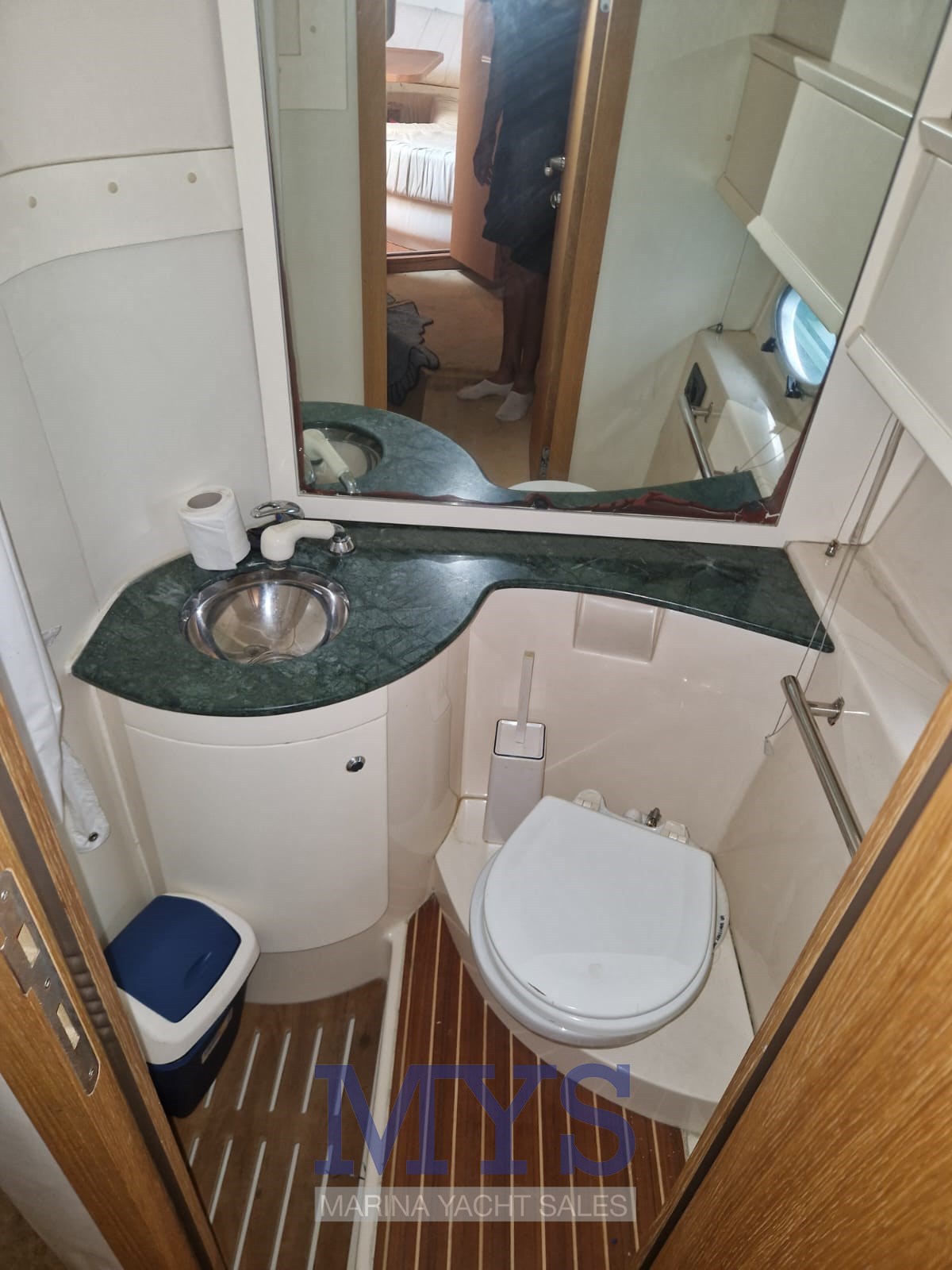 Sessa Marine C 42 HT