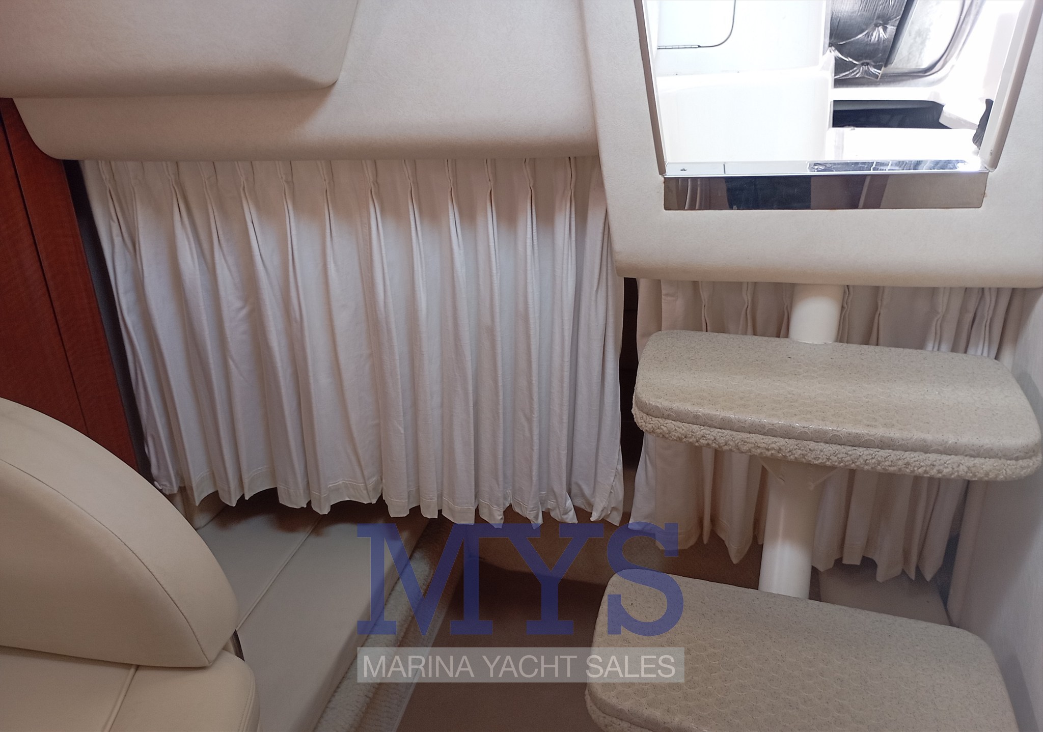 SEA RAY 300 SUNDANCER (7)