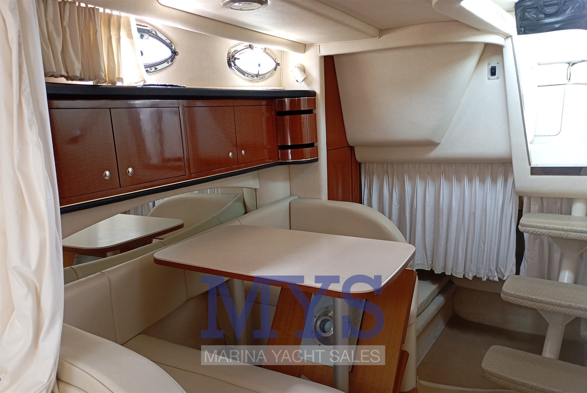 SEA RAY 300 SUNDANCER (16)