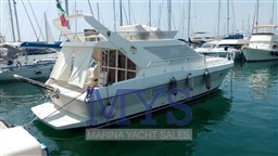 COMAR CLANSHIP 40' (4)