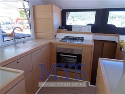 Dufour 48 Catamarans (13)