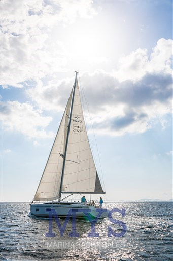 BAVARIA C42 (5)