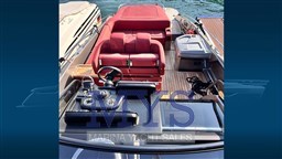 Cranchi E30 Endurance (12)