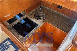ferretti 430 cucina