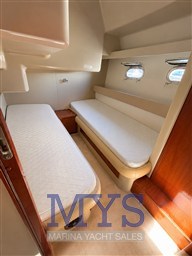 ferretti 430 camera ospiti