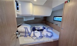 BAVARIA C42 (8)