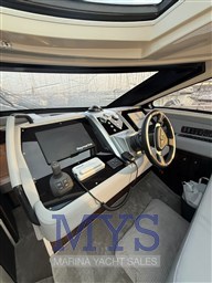 MARQUIS 420 SPORT COUPE (8)