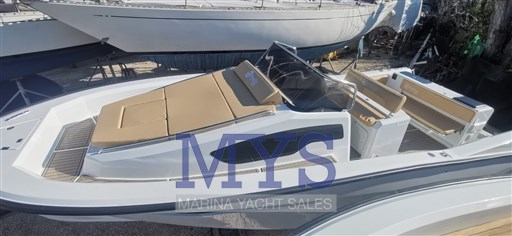 PRONTA CONSEGNA PIXYS YACHTS 30 WA (3)