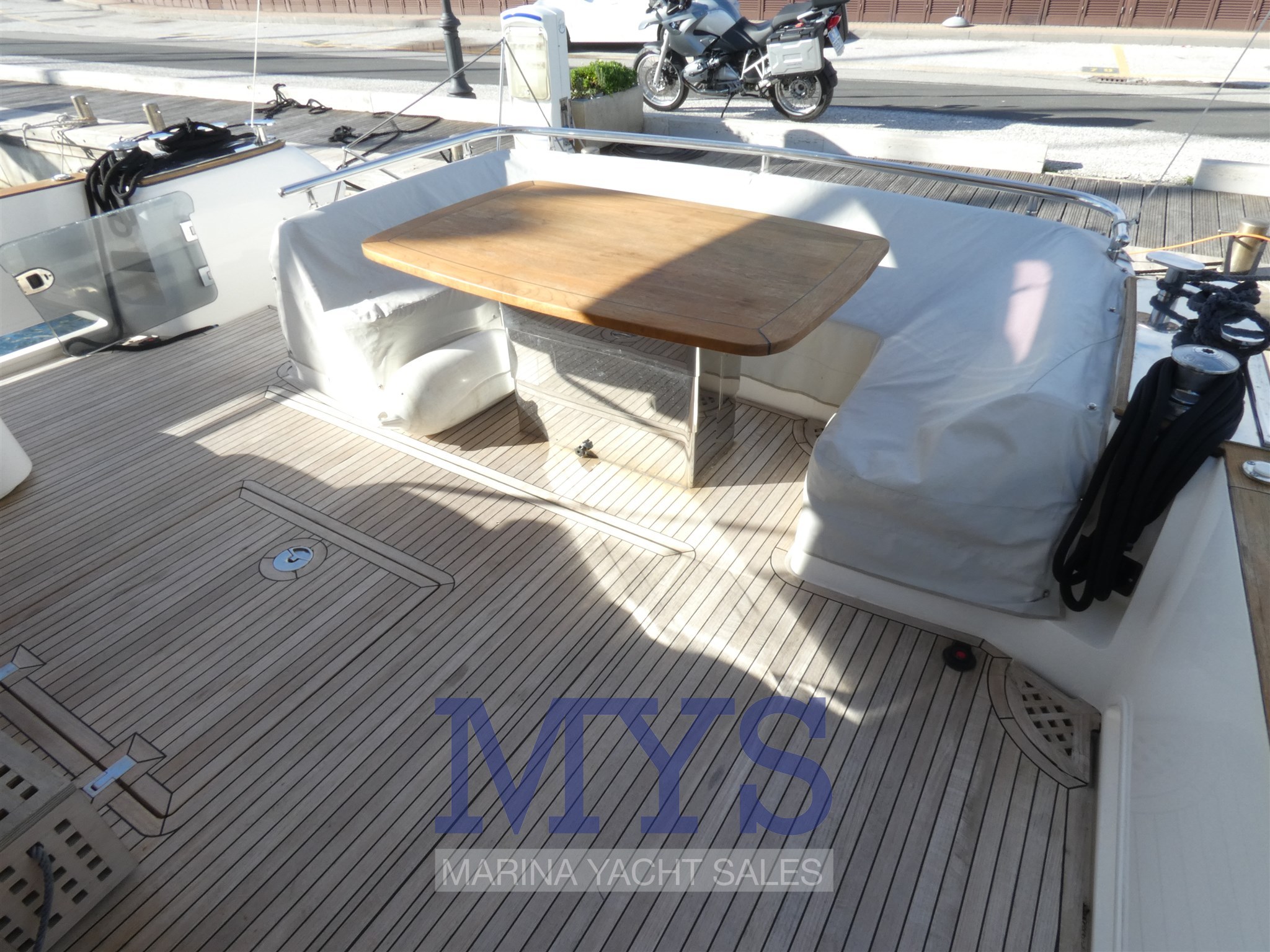 AZIMUT MAGELLANO 50 (5)
