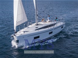 BAVARIA C42 (8)