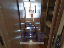 cBlackfin 38 orridoio.jpg