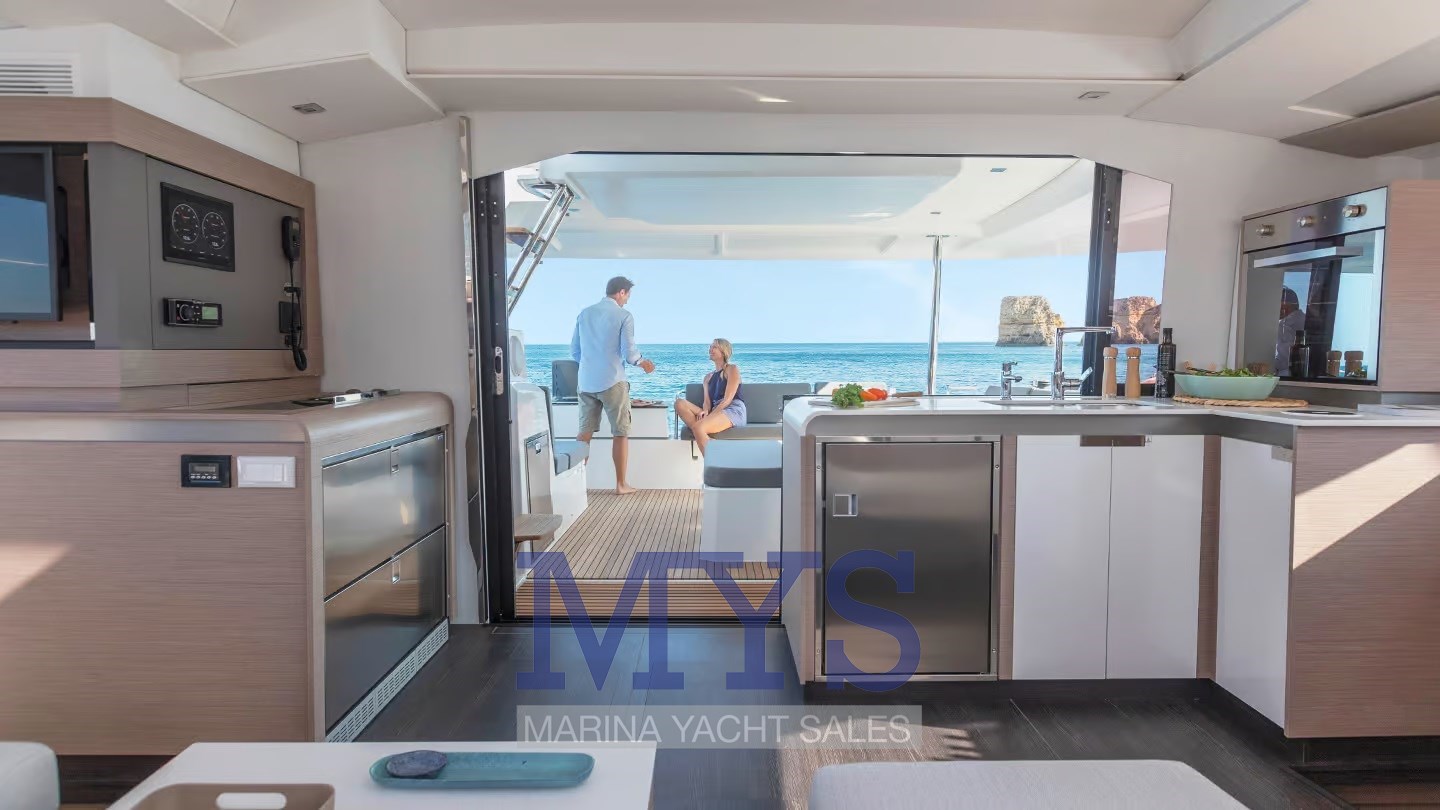 FOUNTAINE PAJOT ELBA 45 (4)