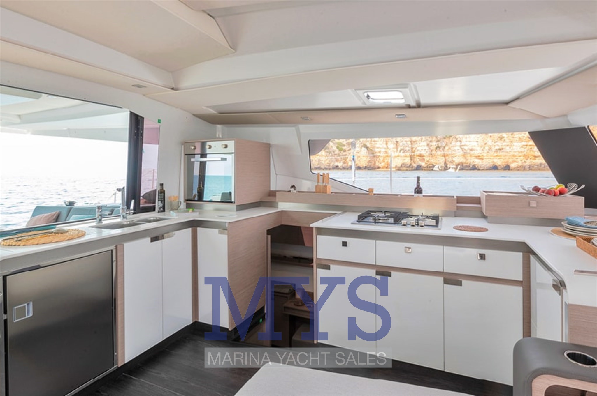 FOUNTAINE PAJOT ELBA 45 (12)