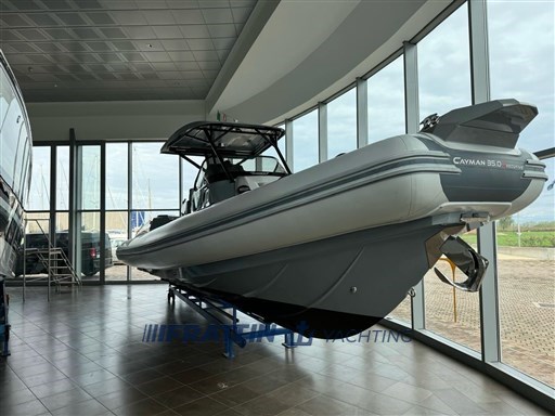 Ranieri International Cayman 35 Excutive