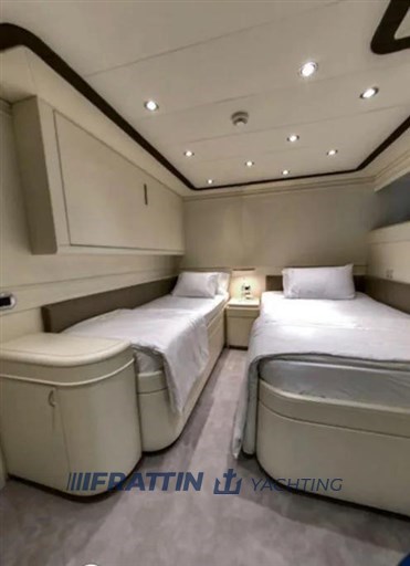 PHOTO-2026-03-14-19-01-55 4.jpg