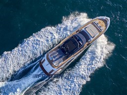 astondoa-yates-2 copia.jpg