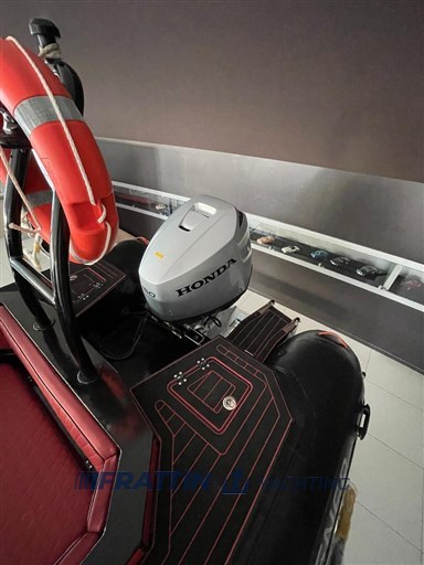 2a6fe566-7b2b-439f-9f9b-394fd9385f1d