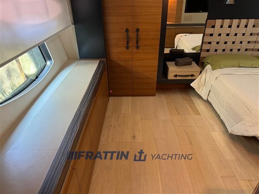 boat_7_12.jpg