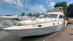 PIANTONI 45 FLY 1993 RYB (16)