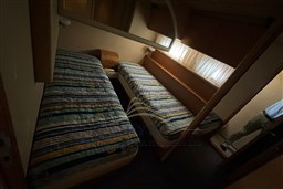 FERRETTI 58S 1992 RYB  (26)