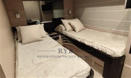 RIVA 75 SUPERVENERE 2014 RYB (13)