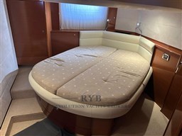 JEANNEAU PRESTIGE 42S 2010 RYB (19)