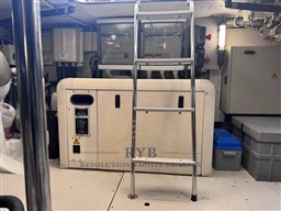 AZIMUT 62 2006 RYB (8)