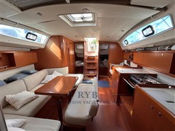 BENETEAU OCEANIS 43 2008 RYB (9)
