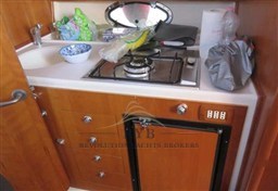 MANO' MARINE 32.50 2007 RYB (1)