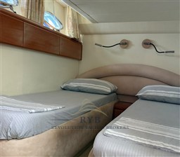PRINCESS V55 2000 RYB (8)