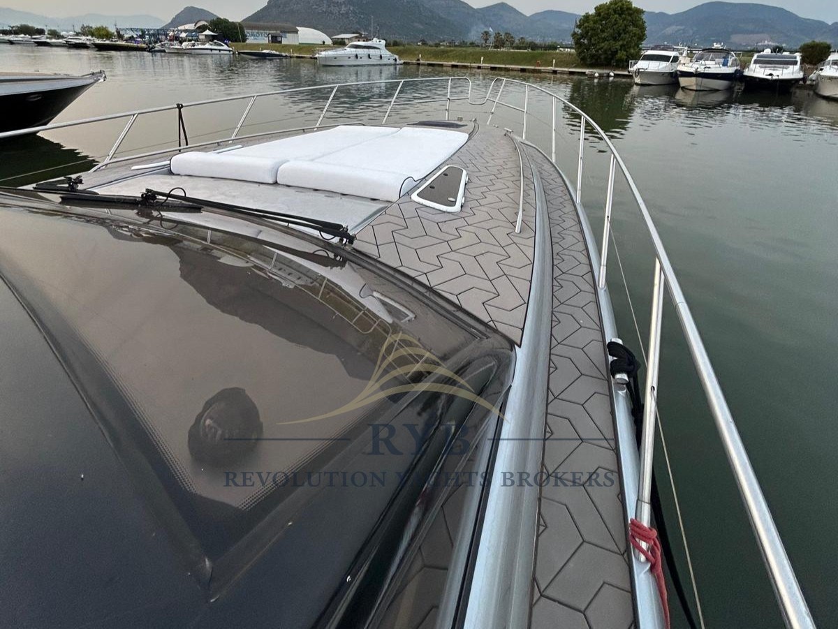 PRINCESS V55 2000 RYB (3)