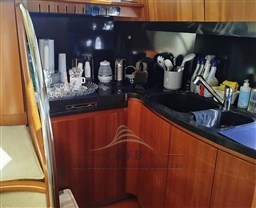 AZIMUT 50 2008 RYB (24)