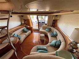 AZIMUT 68 E 2010 RYB (30)